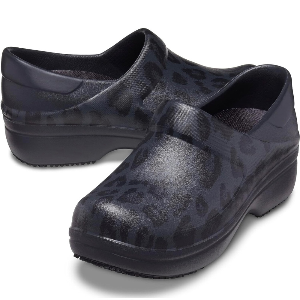 Croc nursing clogs